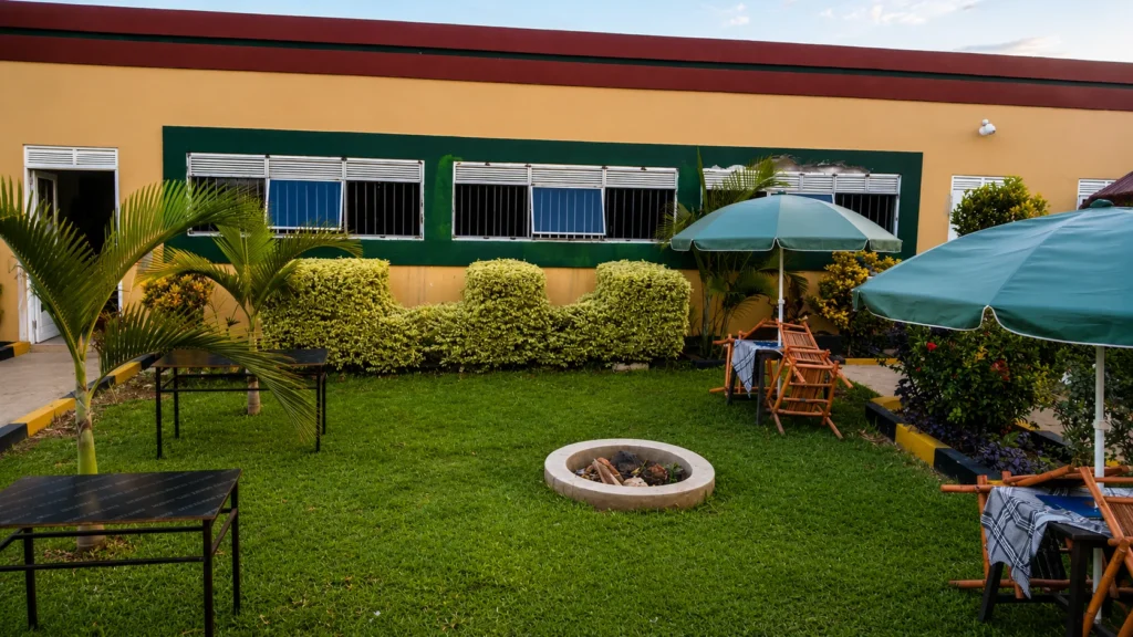 dunamis motel backyard
